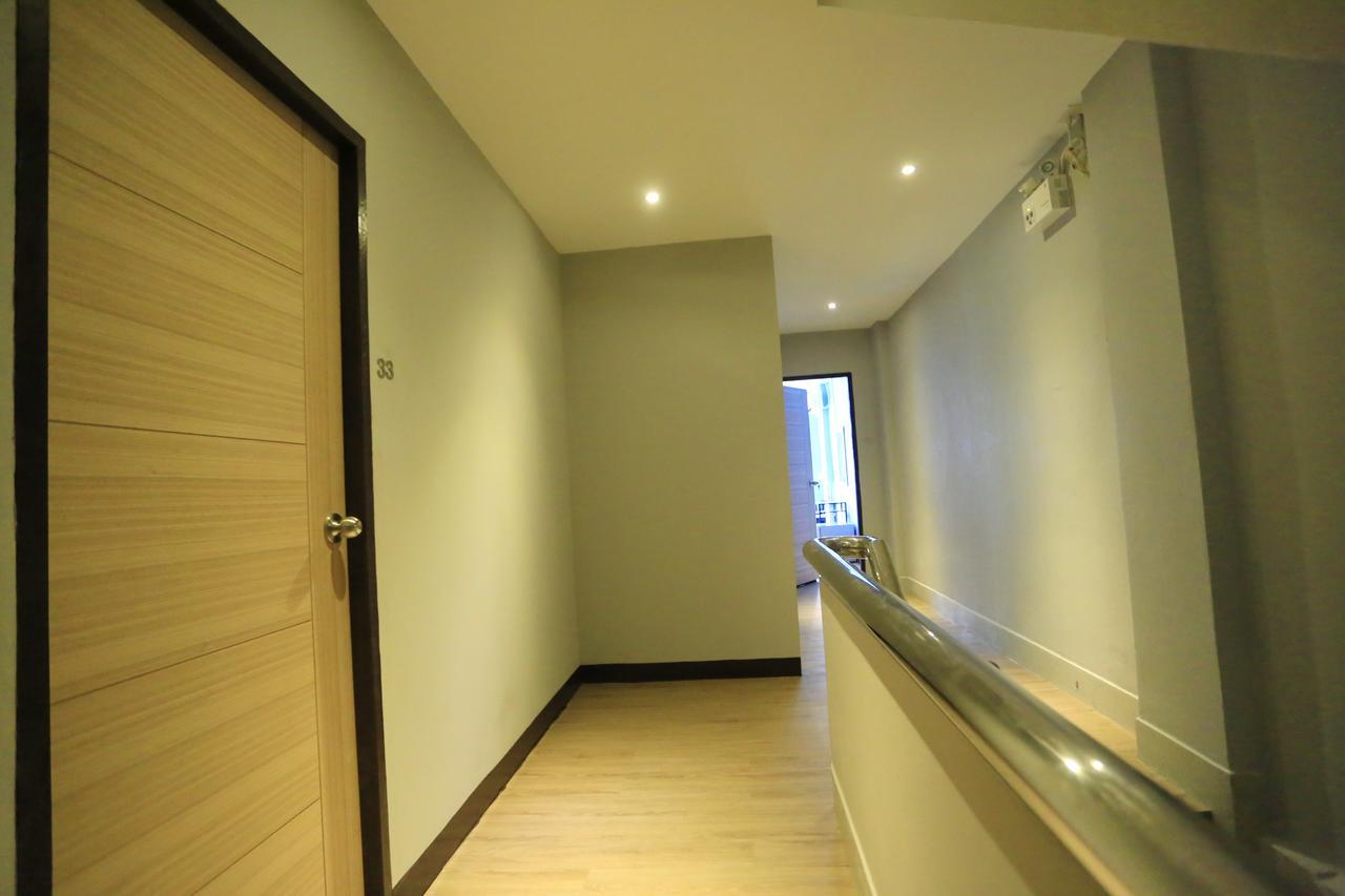 Отель The Mix Bangkok - Silom Экстерьер фото
