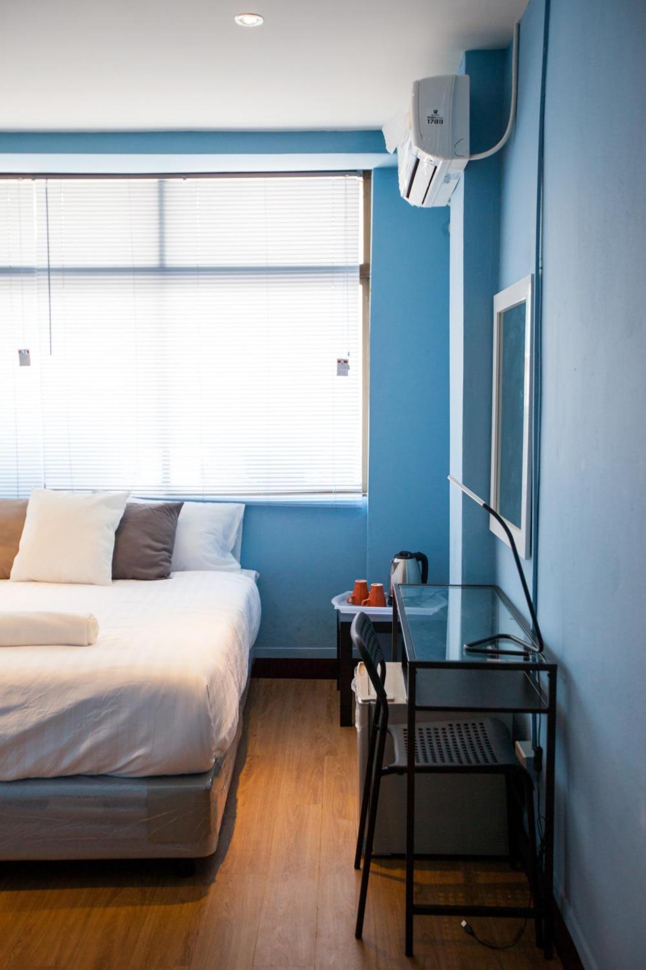Отель The Mix Bangkok - Silom Экстерьер фото