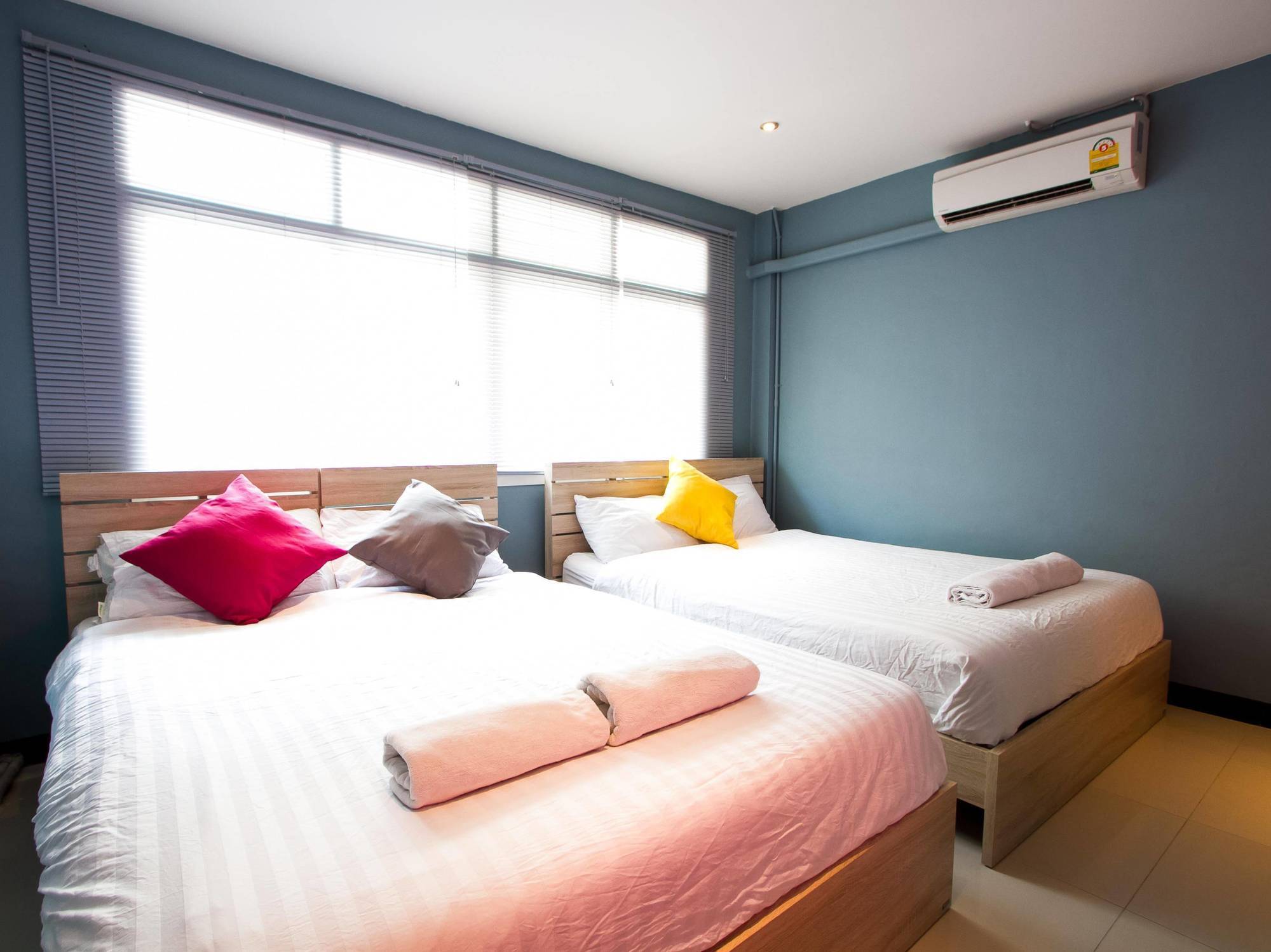 Отель The Mix Bangkok - Silom Экстерьер фото