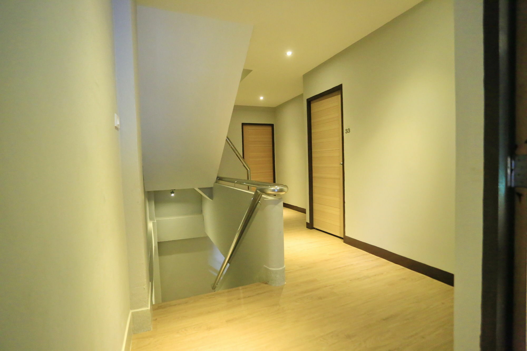 Отель The Mix Bangkok - Silom Экстерьер фото