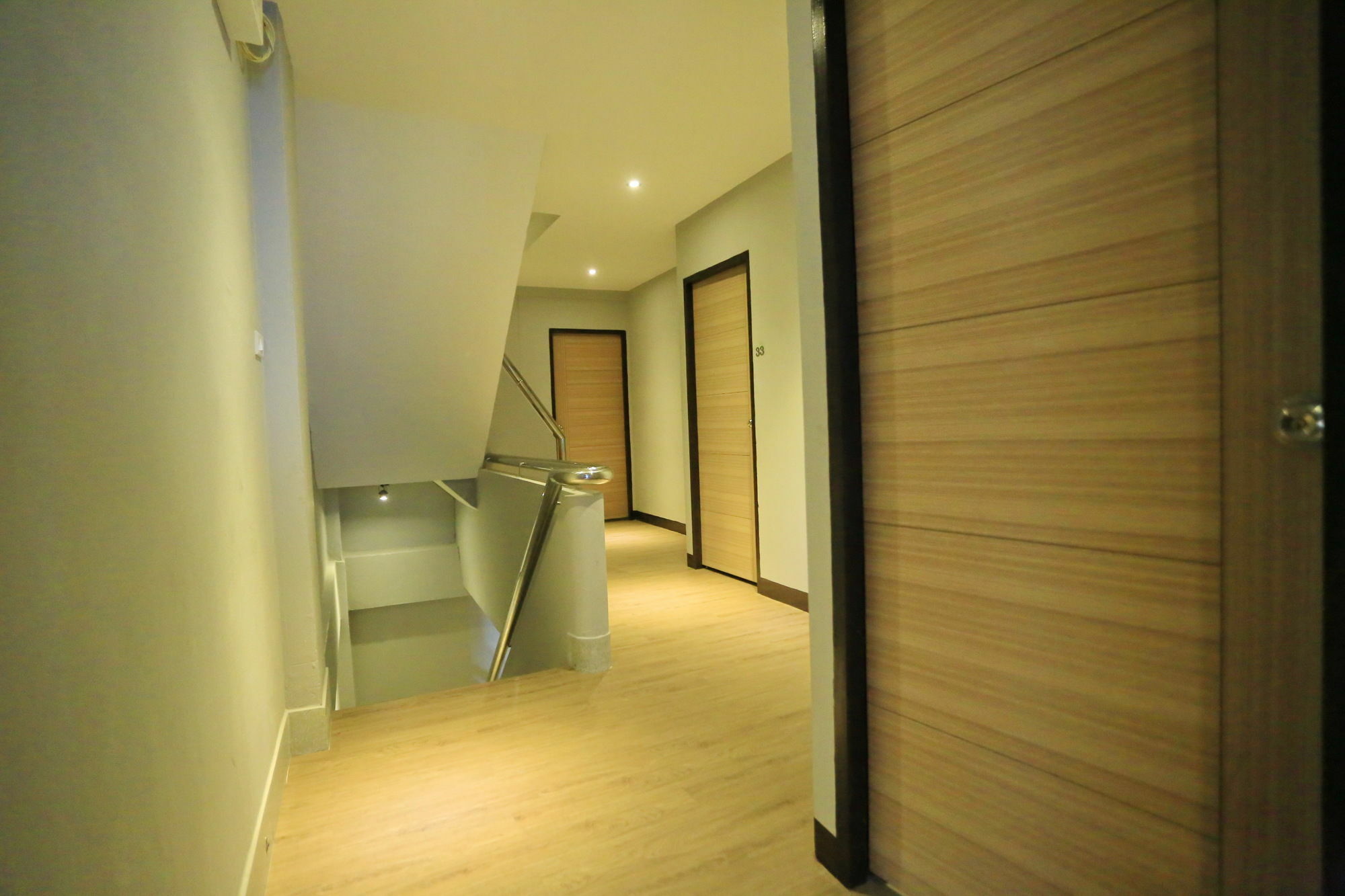 Отель The Mix Bangkok - Silom Экстерьер фото
